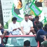 Rahul Gandhi Interacts with the Public and Slams BJP in Jharsuguda